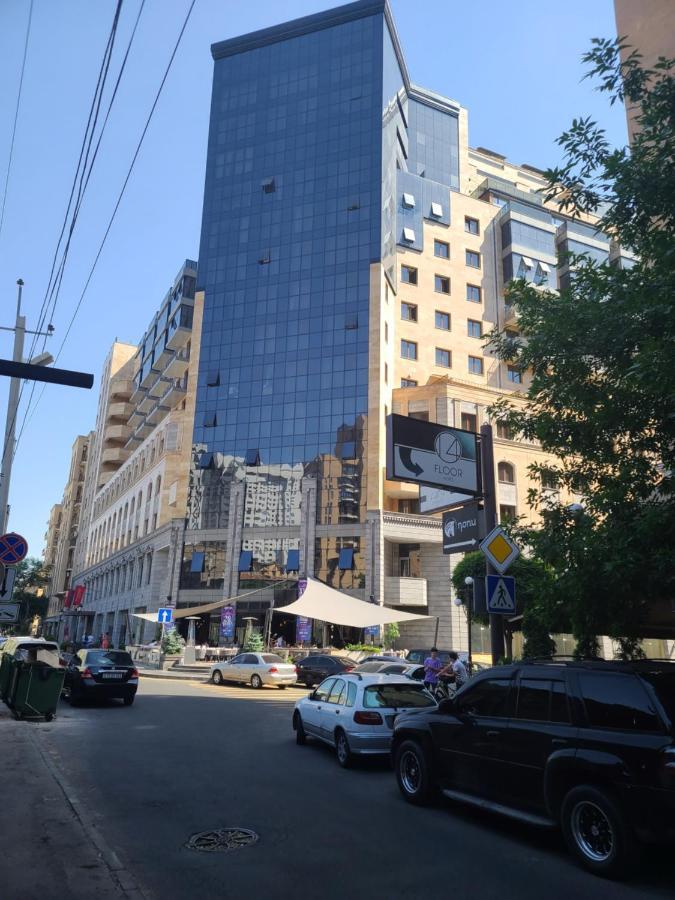 Pride Properties Welcomes You At 17 Buzant St 11-166 Yerevan Armenia ภายนอก รูปภาพ