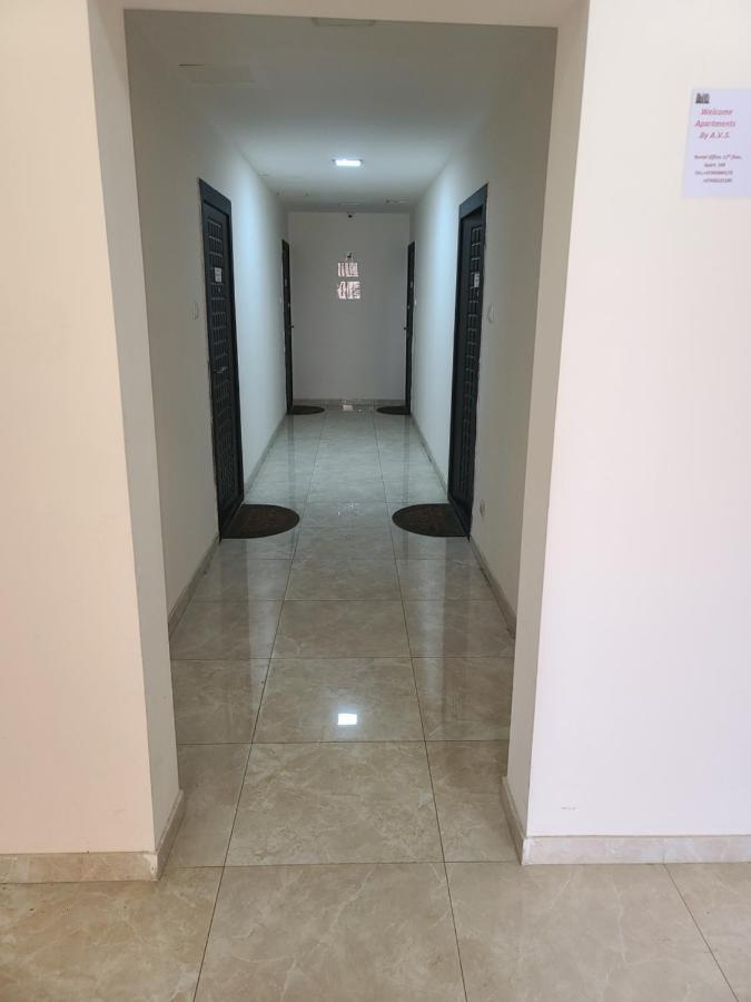 Pride Properties Welcomes You At 17 Buzant St 11-166 Yerevan Armenia ภายนอก รูปภาพ